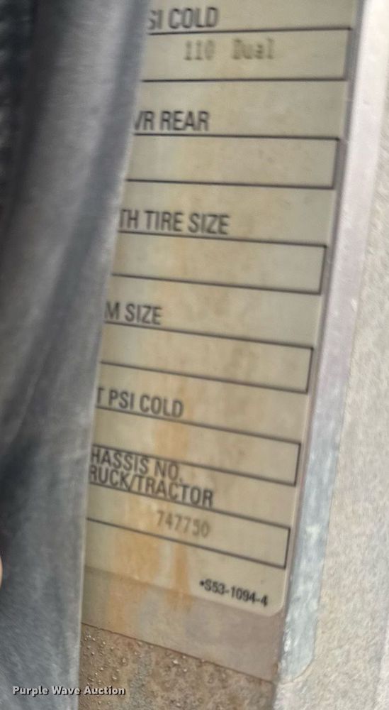 image for item DH9841 2008 Peterbilt 340 ready mix truck