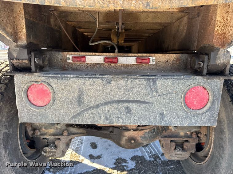 image for item DH9851 2001 Mack CX613 dump truck