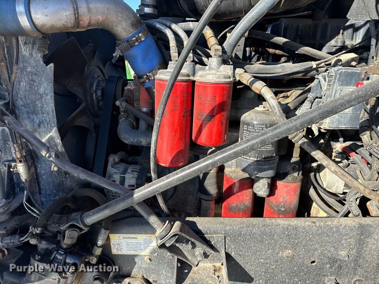 image for item DH9851 2001 Mack CX613 dump truck