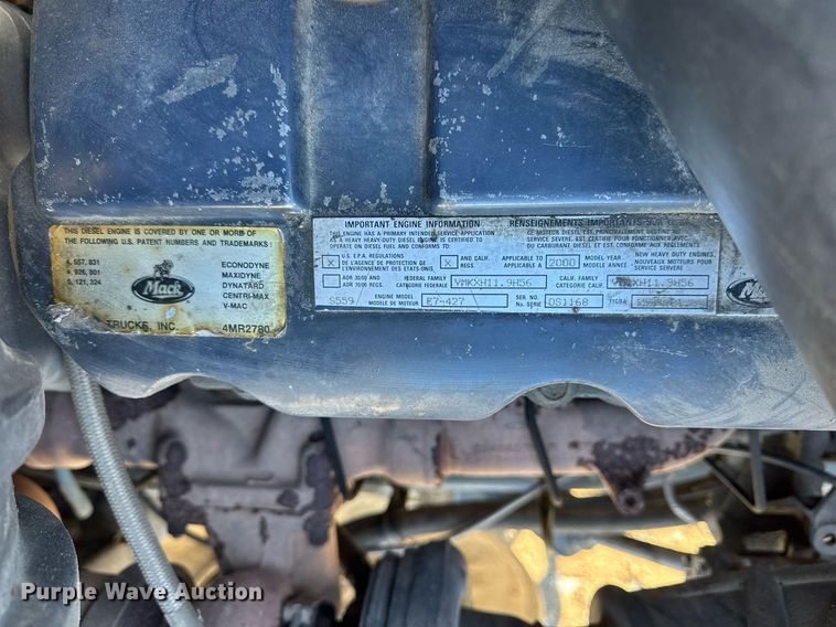 image for item DH9851 2001 Mack CX613 dump truck