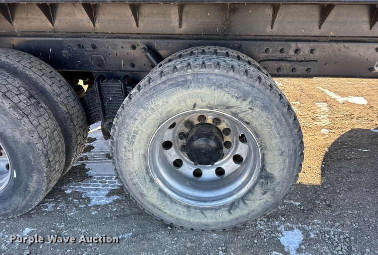 image for item DH9851 2001 Mack CX613 dump truck