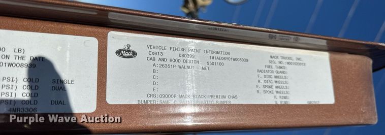 image for item DH9851 2001 Mack CX613 dump truck