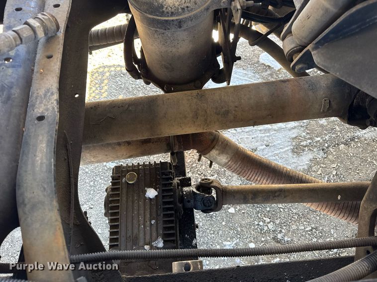 image for item DH9852 2007 International 7400 vacuum truck