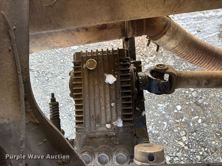 image for item DH9852 2007 International 7400 vacuum truck