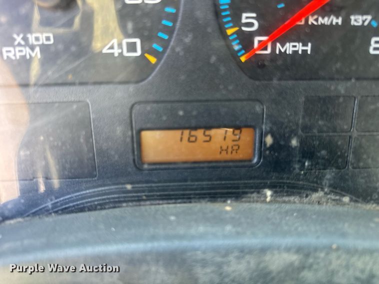 image for item DH9852 2007 International 7400 vacuum truck