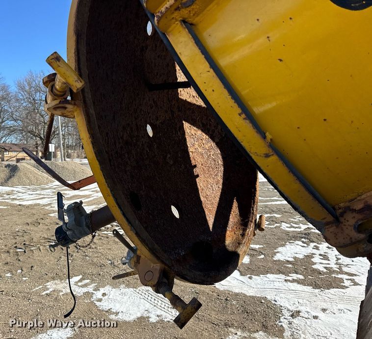 image for item DH9853 1991 International 7100 vacuum truck