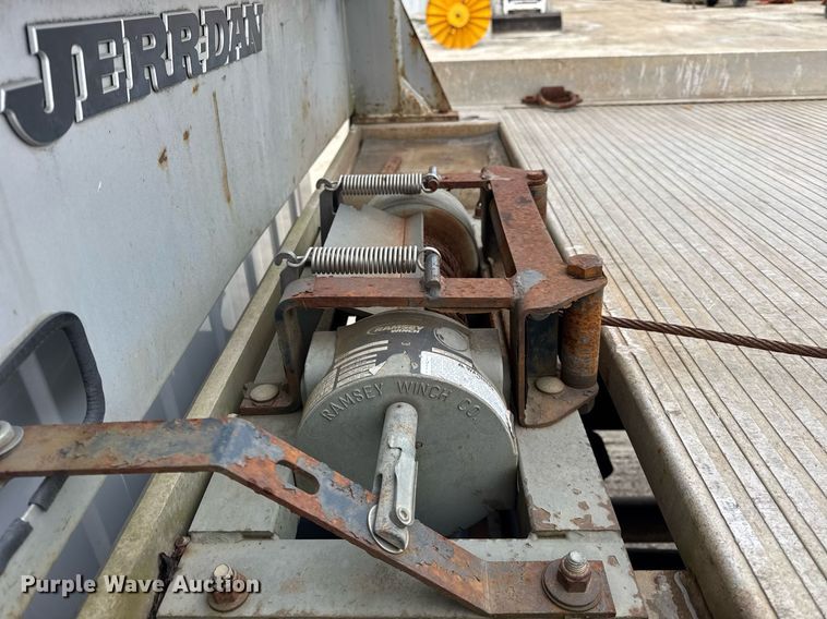 image for item DH9854 2008 Ford F550 SuperDuty XL rollback truck