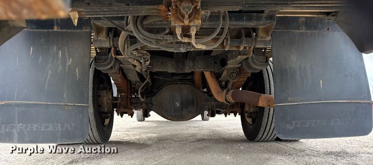 image for item DH9854 2008 Ford F550 SuperDuty XL rollback truck