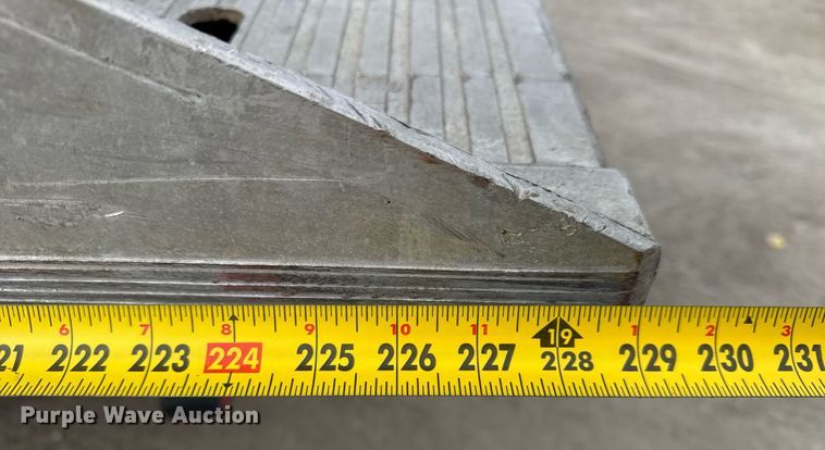 image for item DH9854 2008 Ford F550 SuperDuty XL rollback truck