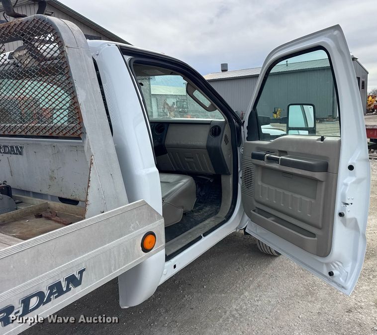 image for item DH9854 2008 Ford F550 SuperDuty XL rollback truck
