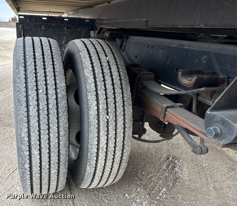 image for item DH9854 2008 Ford F550 SuperDuty XL rollback truck