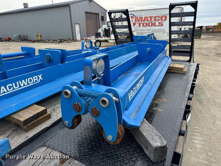 image for item DH9857 Vacuworx RC10 vacuum pipe lifter