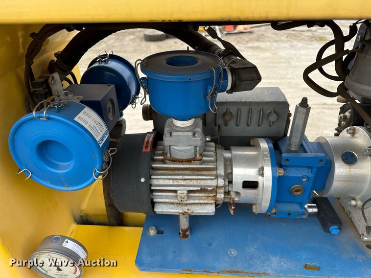 image for item DH9857 Vacuworx RC10 vacuum pipe lifter