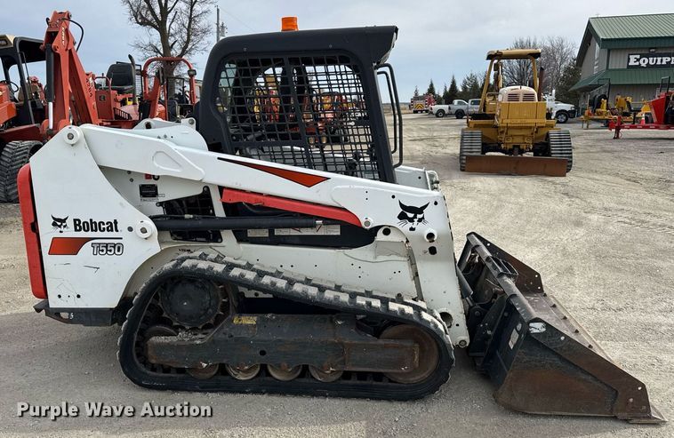 image for item DH9860 2018 Bobcat T550 tracked skid steer loader