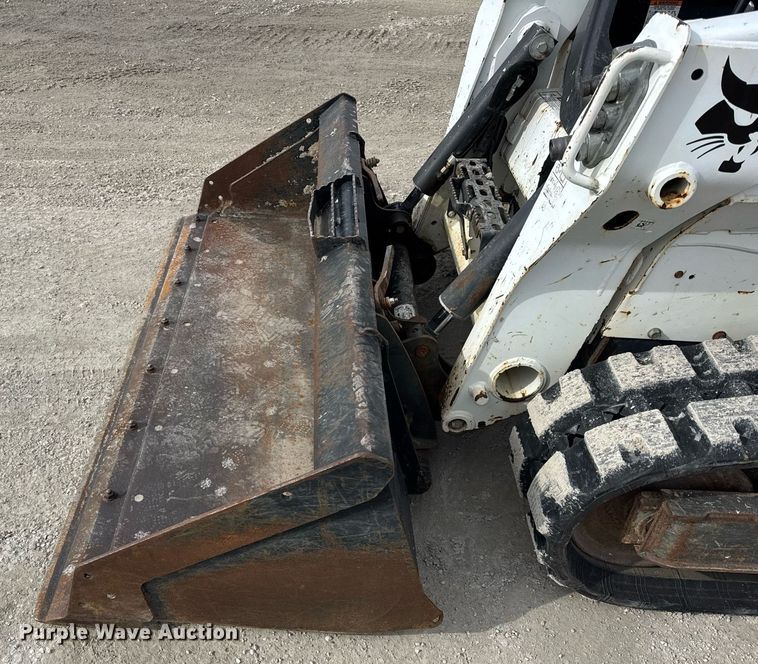 image for item DH9860 2018 Bobcat T550 tracked skid steer loader