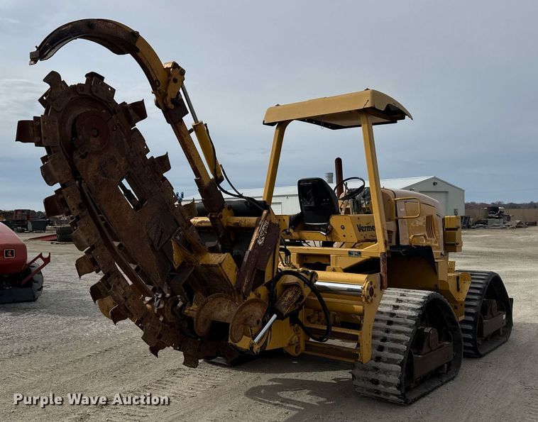 image for item DH9861 2010 Vermeer RTX1250 trencher