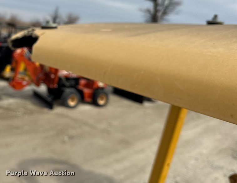 image for item DH9861 2010 Vermeer RTX1250 trencher