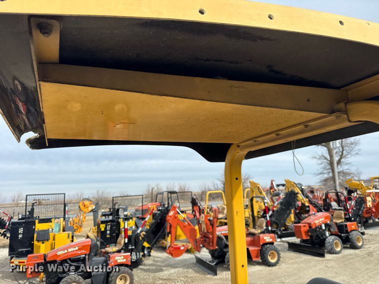 image for item DH9861 2010 Vermeer RTX1250 trencher