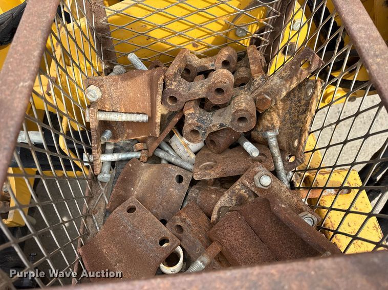 image for item DH9861 2010 Vermeer RTX1250 trencher