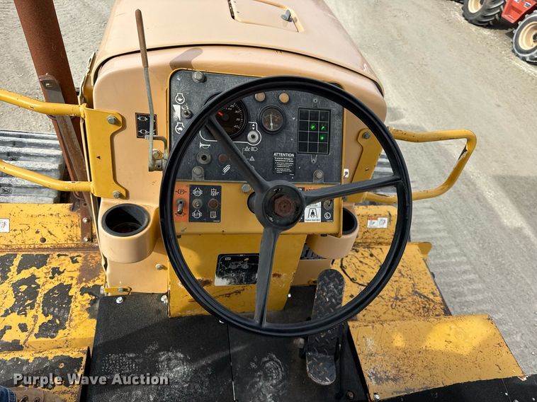 image for item DH9861 2010 Vermeer RTX1250 trencher