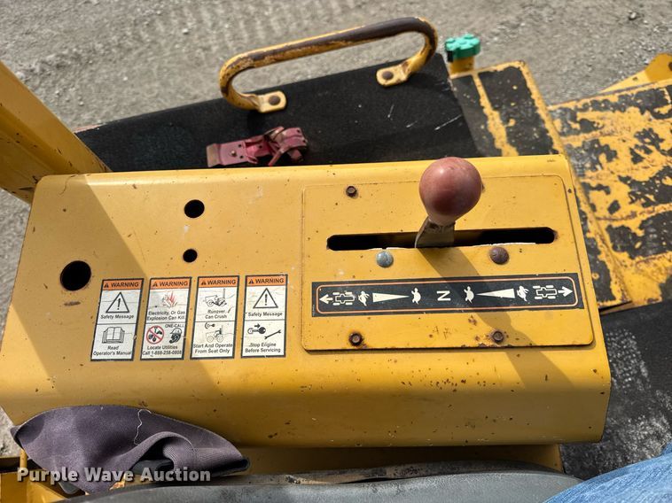 image for item DH9861 2010 Vermeer RTX1250 trencher