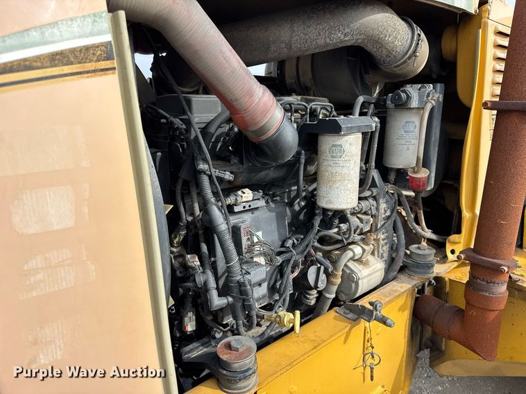 image for item DH9861 2010 Vermeer RTX1250 trencher