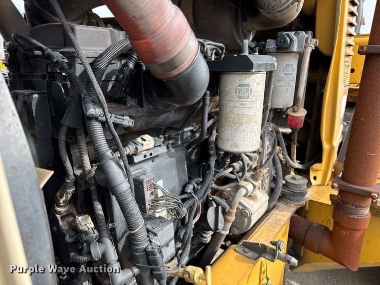 image for item DH9861 2010 Vermeer RTX1250 trencher