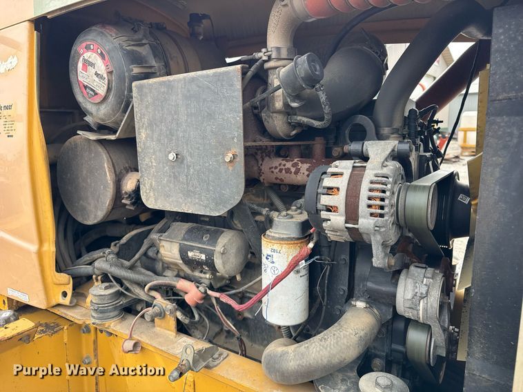 image for item DH9861 2010 Vermeer RTX1250 trencher