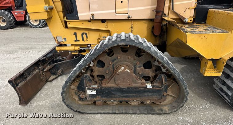 image for item DH9861 2010 Vermeer RTX1250 trencher
