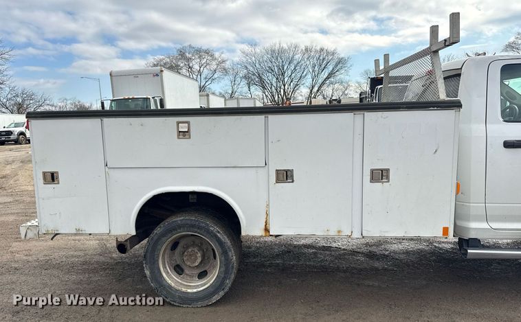 image for item DH9863 2015 Dodge Ram 5500 utility / service truck