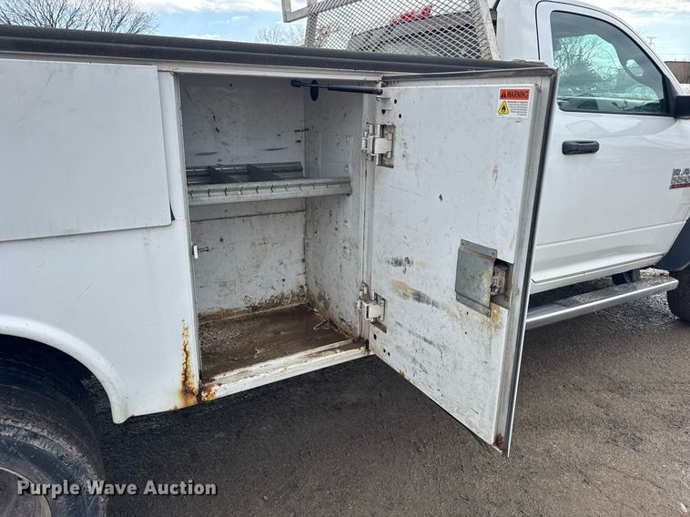 image for item DH9863 2015 Dodge Ram 5500 utility / service truck