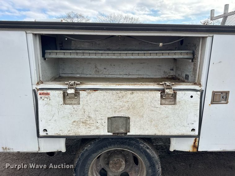 image for item DH9863 2015 Dodge Ram 5500 utility / service truck