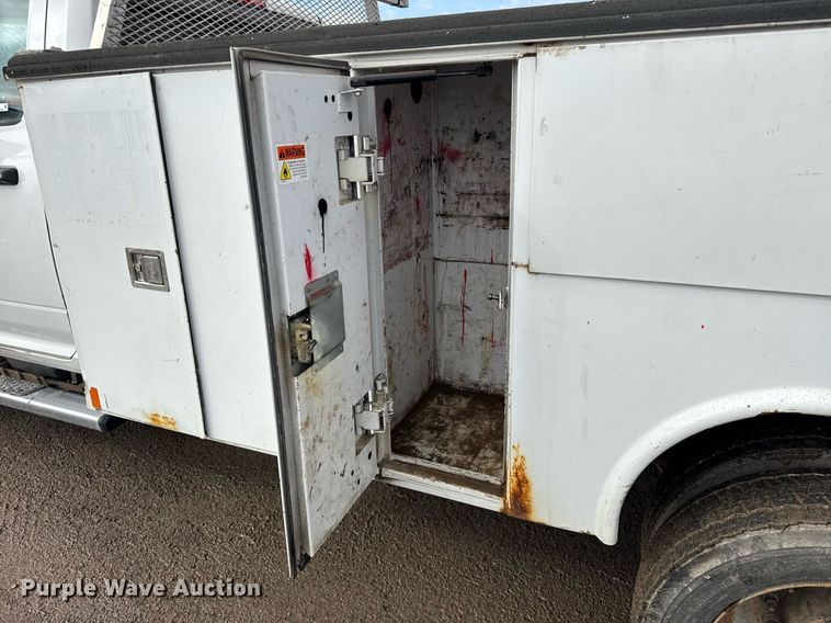 image for item DH9863 2015 Dodge Ram 5500 utility / service truck