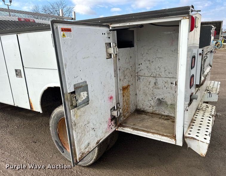 image for item DH9863 2015 Dodge Ram 5500 utility / service truck