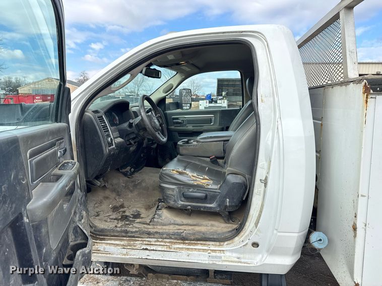 image for item DH9863 2015 Dodge Ram 5500 utility / service truck