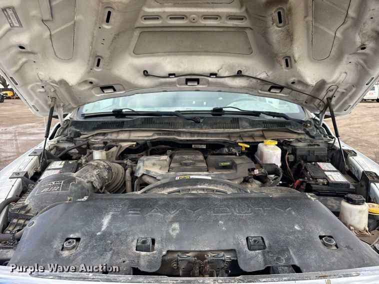 image for item DH9863 2015 Dodge Ram 5500 utility / service truck