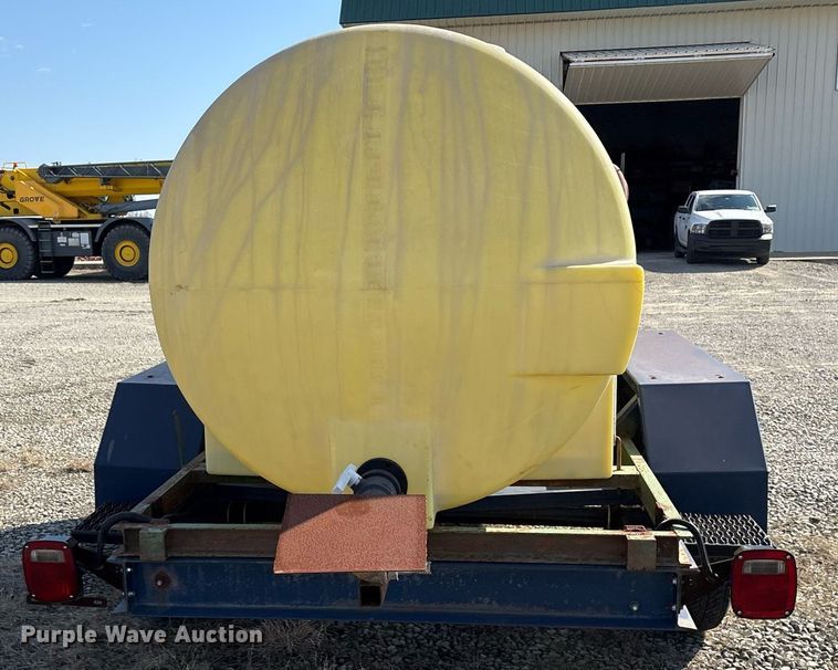 image for item DM1891 Schaben P-265-1010 nurse tank trailer