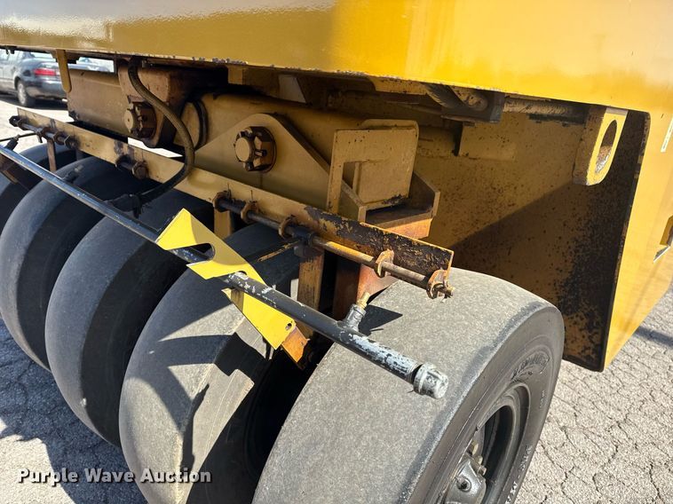 image for item DM5578 2008 Caterpillar PS150C pneumatic roller