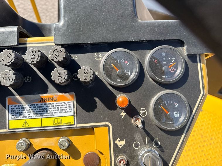 image for item DM5578 2008 Caterpillar PS150C pneumatic roller