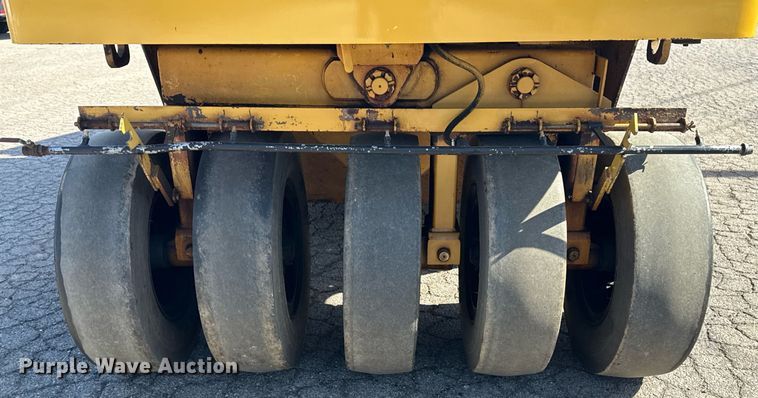 image for item DM5578 2008 Caterpillar PS150C pneumatic roller
