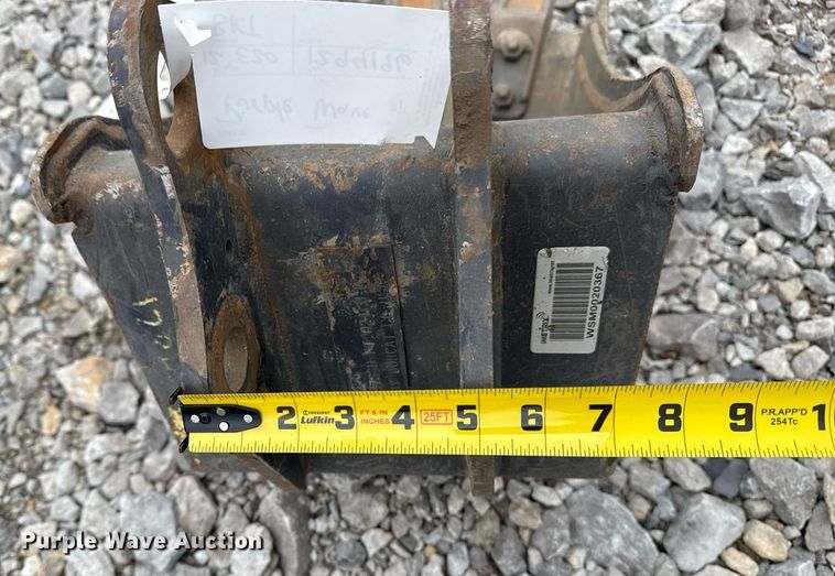 image for item DM5598 Bobcat excavator bucket