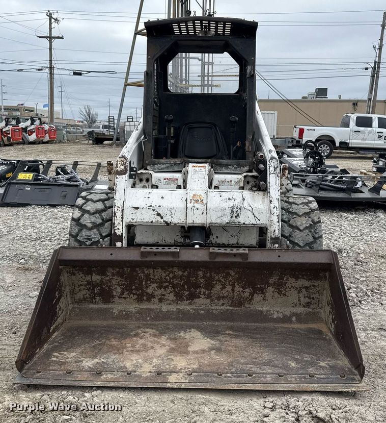 image for item DM5600 1998 Bobcat 863 skid steer loader