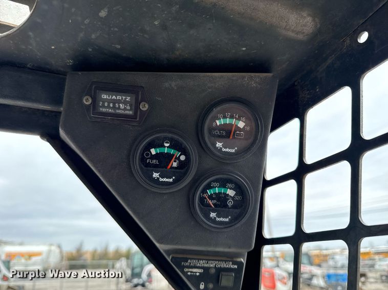 image for item DM5600 1998 Bobcat 863 skid steer loader