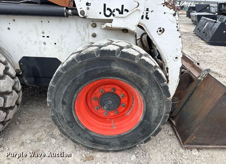 image for item DM5600 1998 Bobcat 863 skid steer loader