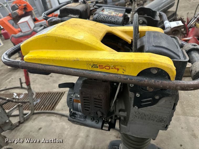 image for item DN0907 (2) Wacker Neuson plate compactors