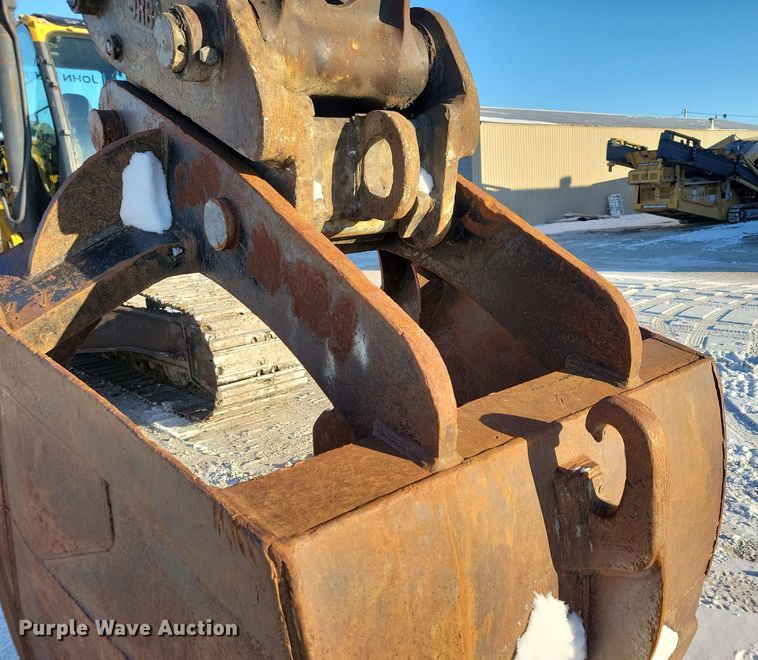 image for item DN3688 2006 John Deere  350D LC excavator