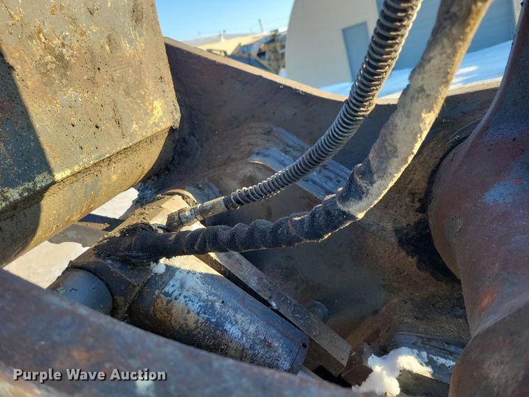 image for item DN3688 2006 John Deere  350D LC excavator