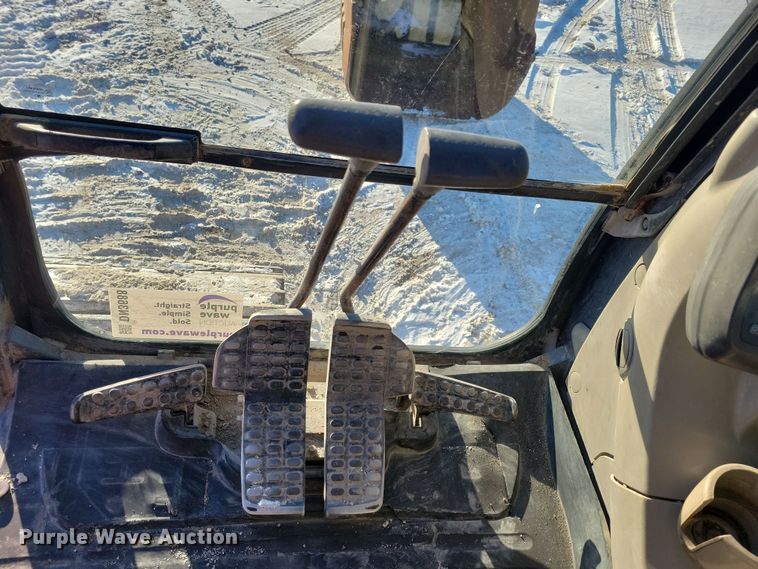 image for item DN3688 2006 John Deere  350D LC excavator