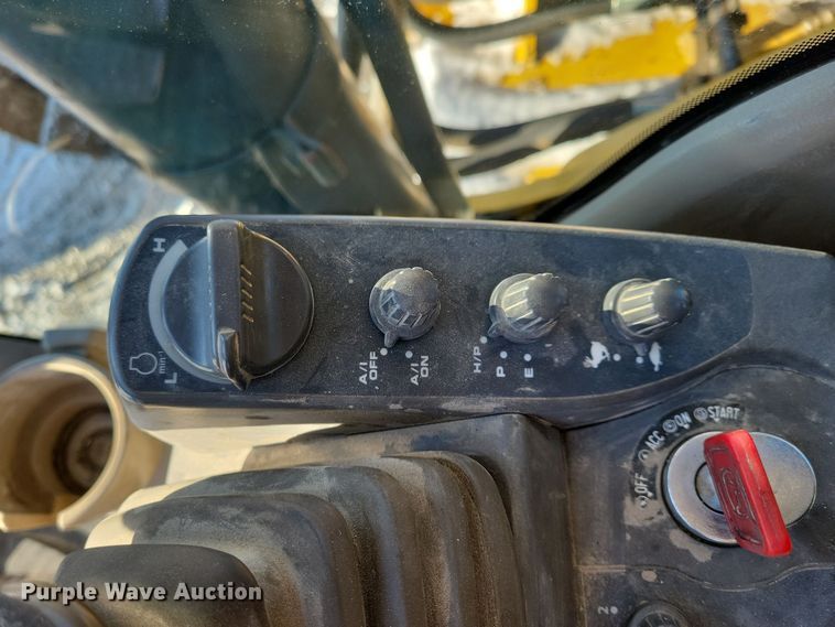 image for item DN3688 2006 John Deere  350D LC excavator