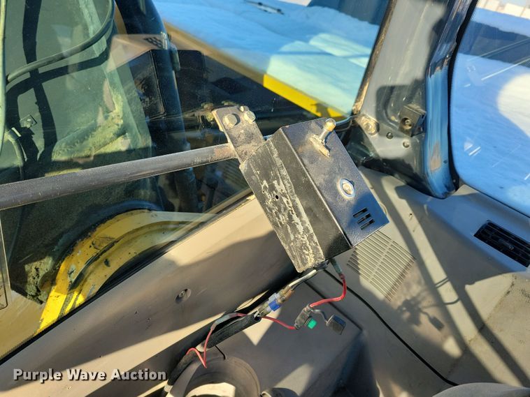 image for item DN3688 2006 John Deere  350D LC excavator